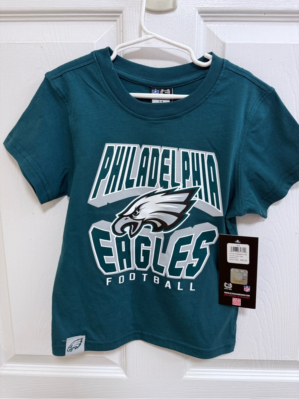 NWT NFL Philadelphia Eagles Kids Green T-Shirt, Size 5/6